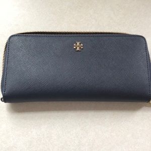 Tory Burch Wallet